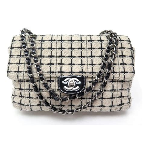 sac a main chanel noir et blanc|Chanel bags Canada holt renfrew.